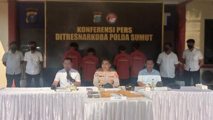 Empat Warga Jakarta Ditangkap Selundupkan 5 Kg Sabu di Bandara Kualanamu