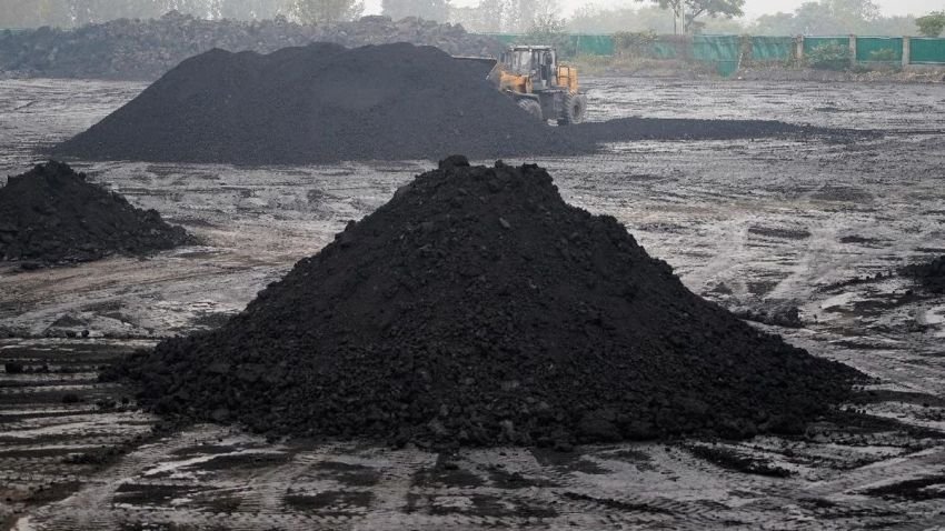 Pasar Batu Bara Kacau ! China Bikin Harga Jatuh Bebas