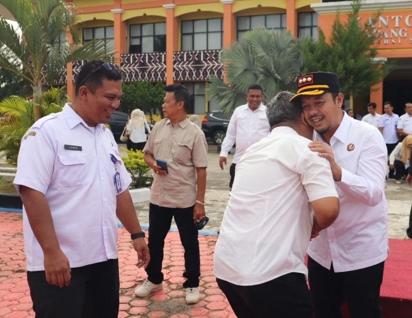 Pemkab Paluta Gelar Apel Gabungan dan Halal Bihalal Usai Libur Idulfitri