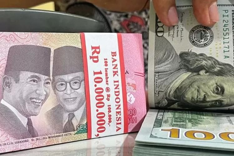 Rupiah Melemah Tajam di Pasar Luar Negeri, Dolar Tembus Rp17.000