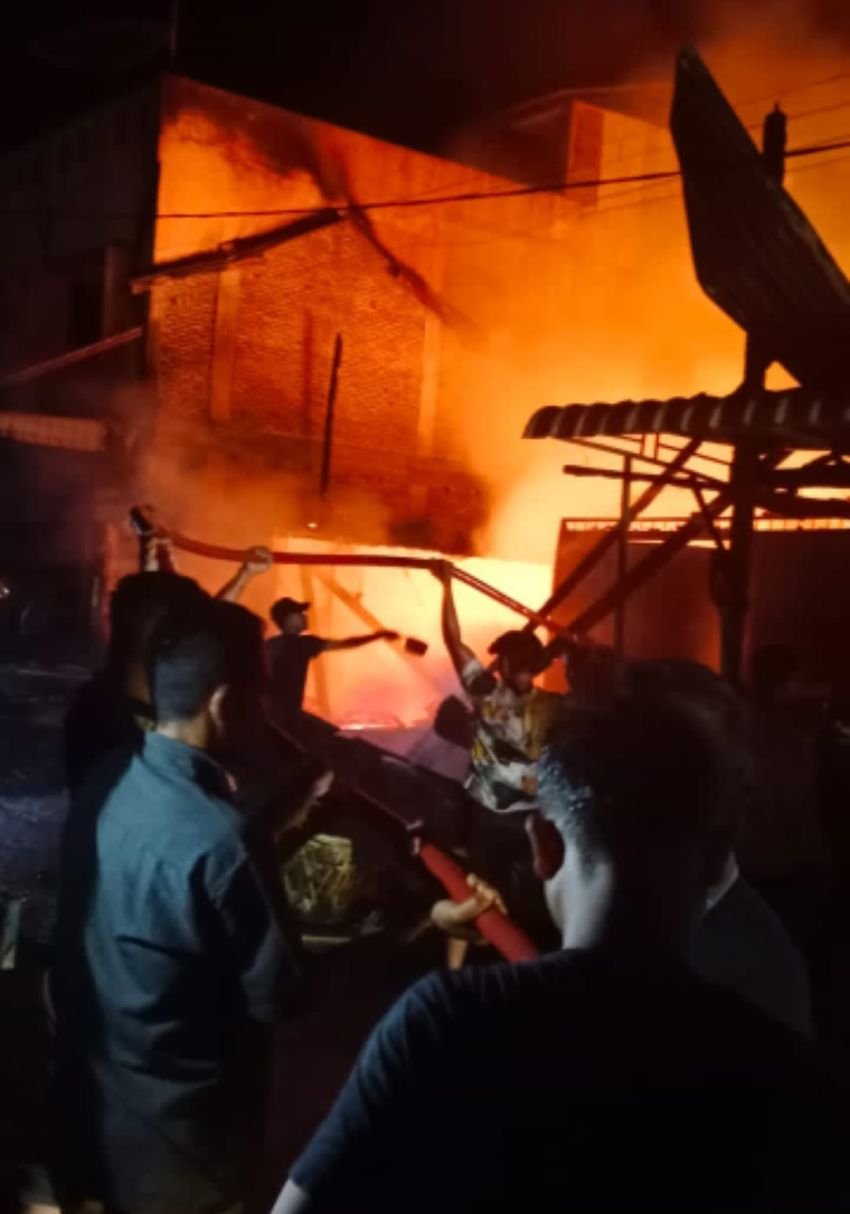 Lima Ruko di Bohorok Langkat Hangus Terbakar Saat Suasana Lebaran, Dua Warga Tewas