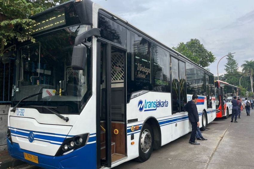 Cuma Rp1, Warga Bisa Nikmati Layanan Transjakarta Hari Ini