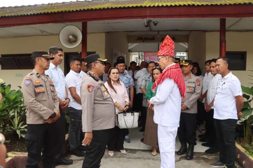 Anggota DPR RI Hinca Panjaitan Reses ke Polres Tanah Karo