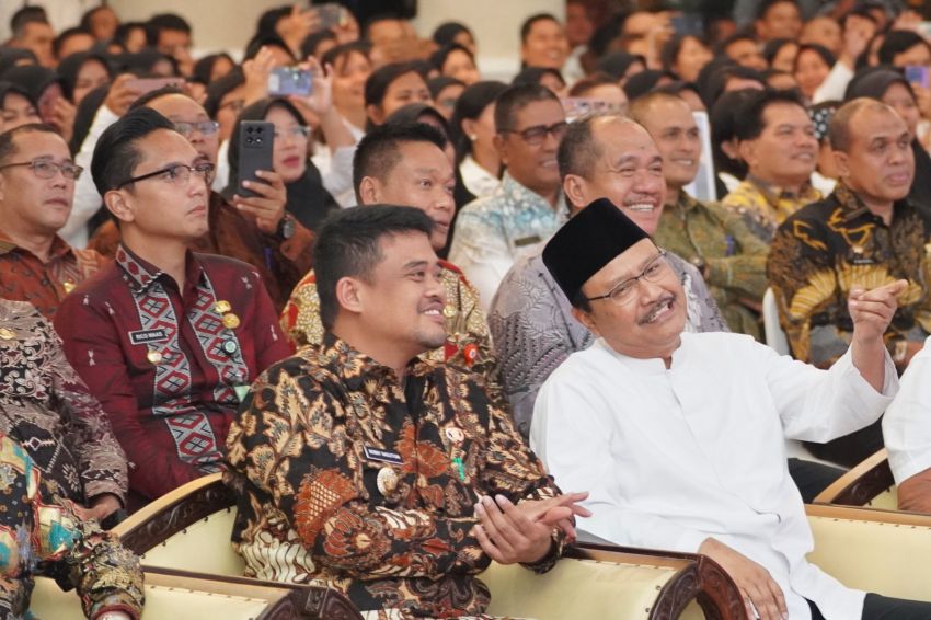 Rico Waas Dorong Realisasi Pembentukan Sekolah Rakyat