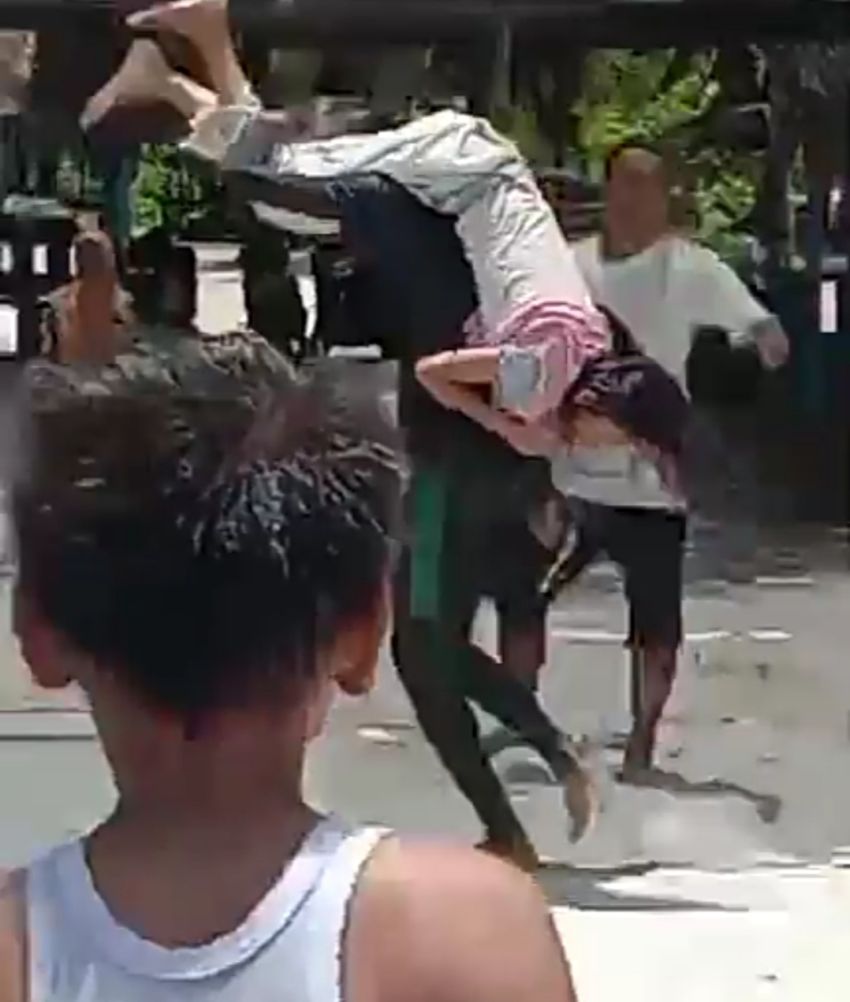 5 Pengunjung Tenggelam di Pantai Binasi Sorkam