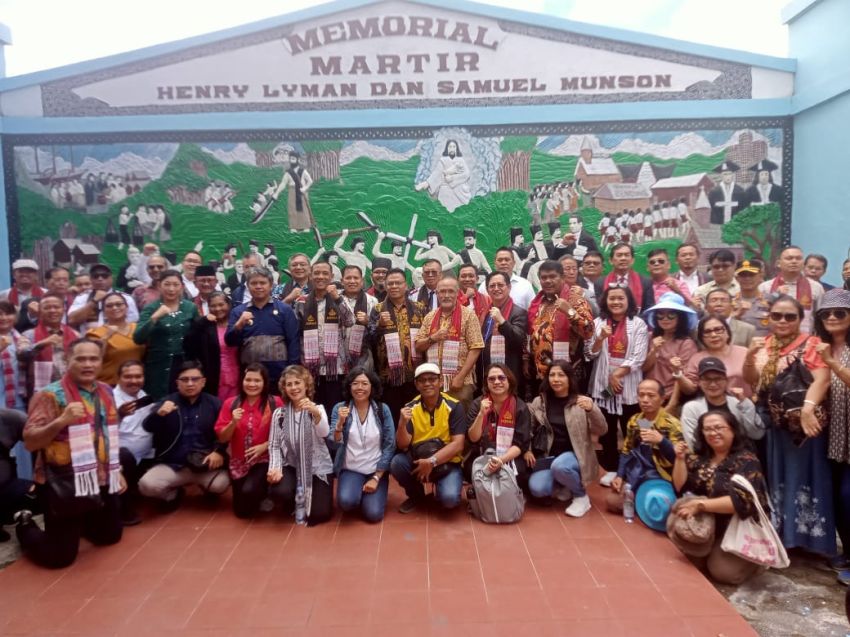 Kenang 191 Tahun Martir Missionaris Munson dan Lyman, Pengurus FUKRI dan Panitia Paskah Nasional Napak Nilas di Adiankoting Taput