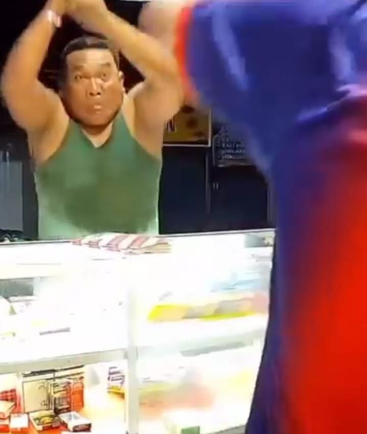 Viral di Medsos: Tak Diberi Top Up Emoney Gratis, Seorang Preman Aniaya Penjaga Counter HP