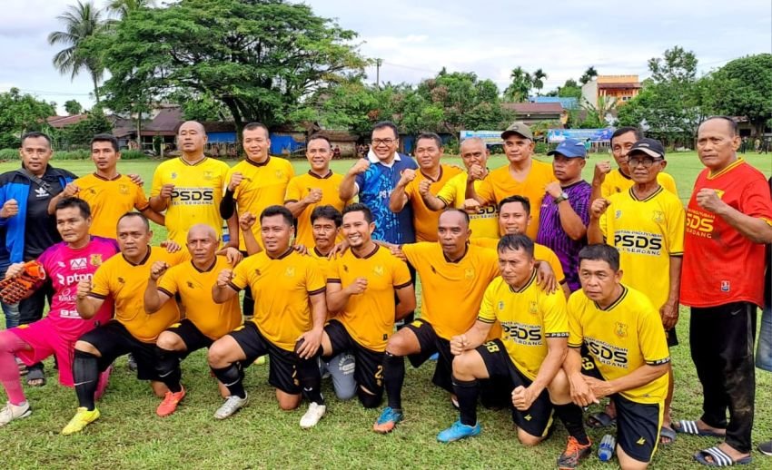 Saksikan PSDS Vs PSMS, Bupati Deliserdang: Tumbuhkan Masyarakat Cinta Sepakbola