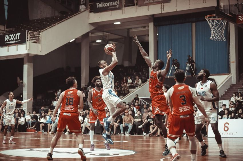 Indosat Komit Berdayakan Generasi Muda Indonesia Melalui Olahraga Basket di Sumut