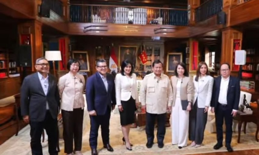 Presiden Prabowo Berdialog dengan Tujuh Jurnalis Nasional