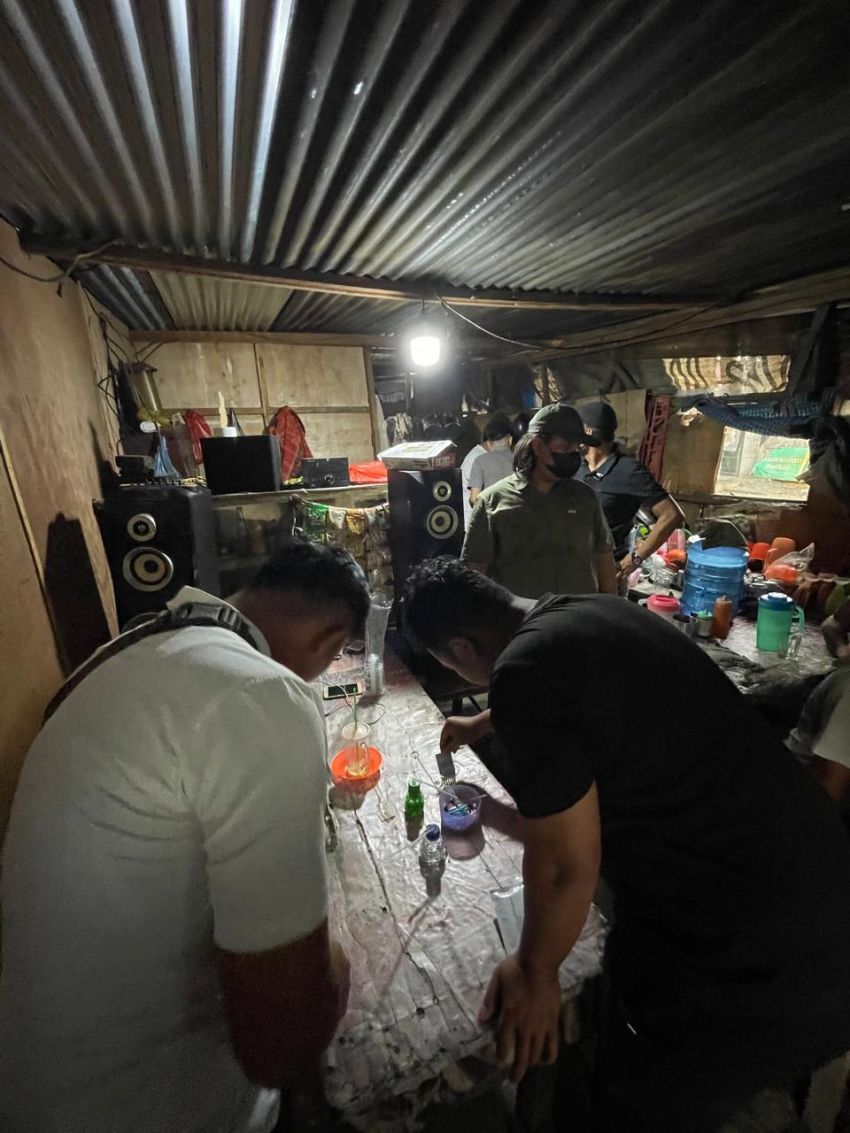 Polres Pematangsiantar Gerebek Sarang Narkoba di Dua Lokasi, 5 Pengguna Sabu Positif Diamankan