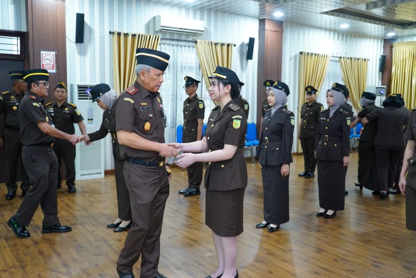 18 CPNS Dilantik dan Disumpah Jadi PNS Kejati Sumut