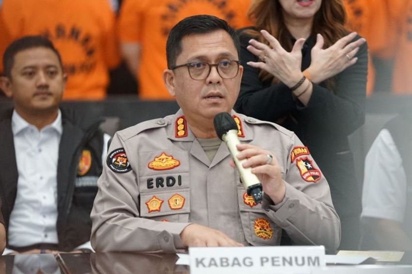 Polri Ungkap Grup Media Sosial Bermuatan Pornografi Anak dan Inses