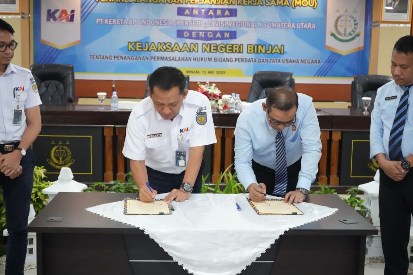 KAI - Kejari Binjai Teken Kerja Sama Masalah Hukum Perdata dan Tata Usaha Negara