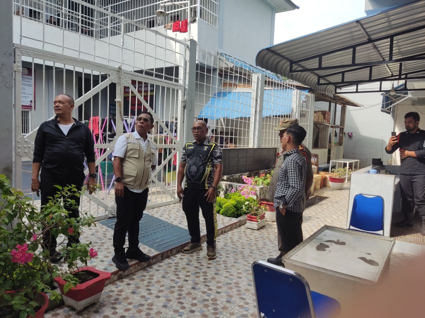 Kalapas Sambut Baik Kunjungan Bupati Tapteng Tinjau Kondisi Kesehatan dan Air Bersih di Lapas Barus