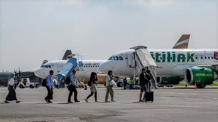 Maskapai Salahkan Kemenkeu & Kemendag atas Mahalnya Tiket Pesawat