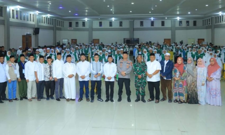 197 Jemaah Calhaj Labura Diberangkatkan