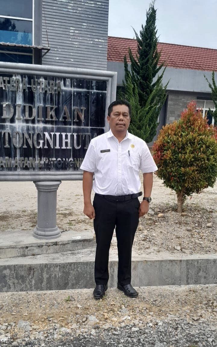 Hebat ! 12 Siswa SMAN 2 Lintongnihuta Masuk Unhan, 3 di Fakultas Kedokteran