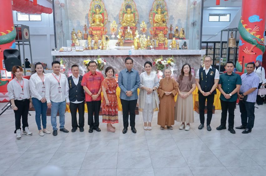 Wali Kota Medan: Waisak Jadi Momen Perkuat Kesadaran, Kedamaian dan Kehidupan Berkeadaban