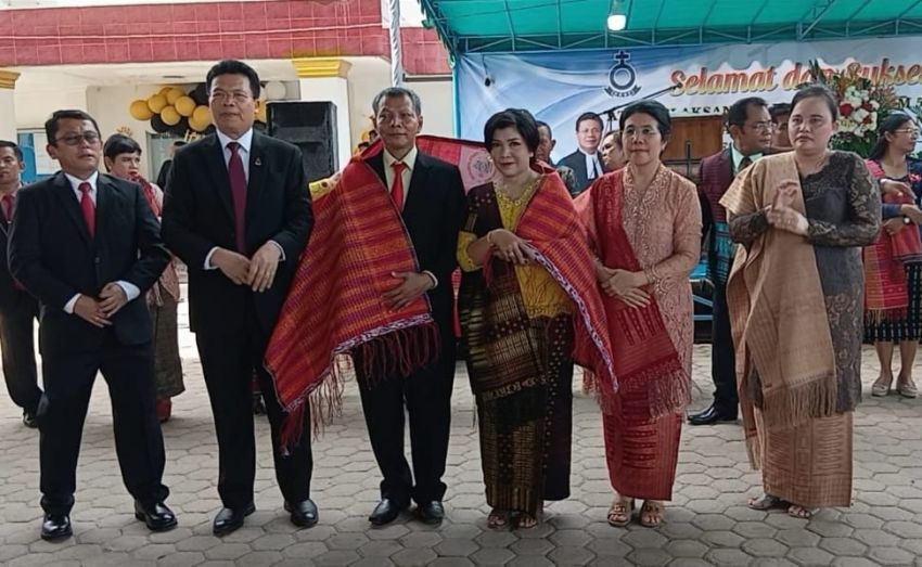 Pesta 50 Tahun Jubileum di HKBP Maranatha Tebingtinggi Sukses, Ephorus Ajak Jemaat Perkuat Pelayanan dan Iman