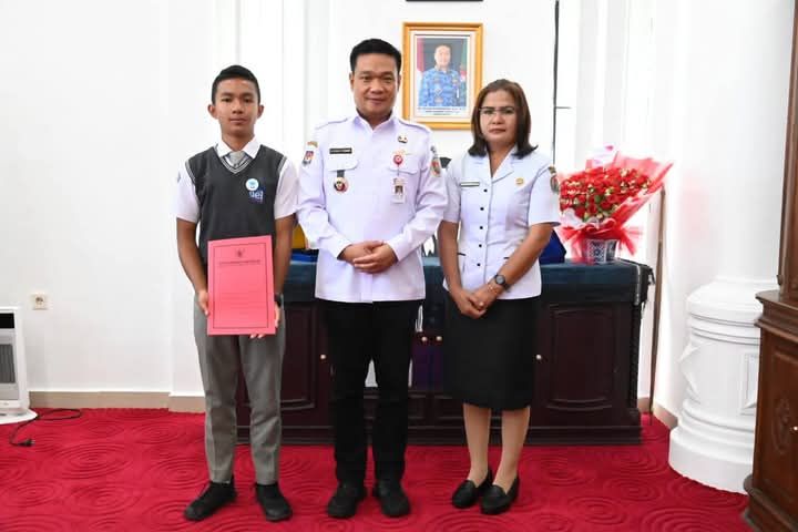 Bupati Humbahas Terima Audiensi Putra Daerah yang Akan Wakili Indonesia di Olimpiade Matematika Internasional SIMOC