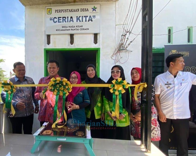 RSI Resmikan Perpustakaan Desa Ceria Kita dan Bagikan Makanan Bergizi untuk Anak di Sergai