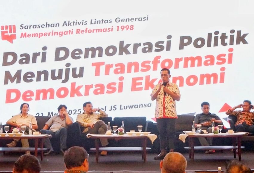 Bupati Tapteng Hadiri Peringatan Reformasi 1998 di Jakarta