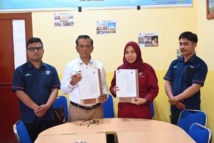 Disdukcapil Humbahas Gandeng PT Pos Indonesia untuk Layanan Pengiriman Adminduk