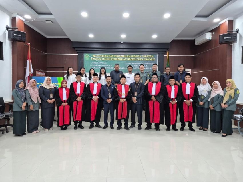 Ketua Pengadilan Negeri Suka Makmue, Nagan Lantik 6 Hakim