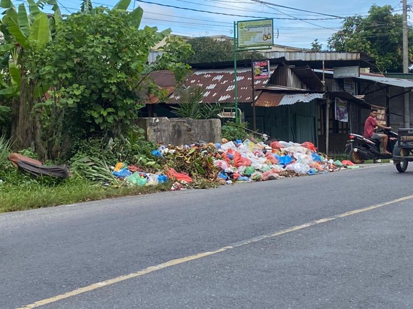 Sampah di Sejumlah TPS di Tebing Tinggi Berserak dan Terlihat Kumuh