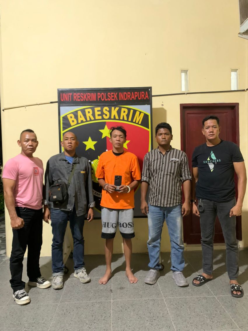 Larikan Sepeda Motor Pasangan Sesama Jenis, AR Ditangkap Polisi