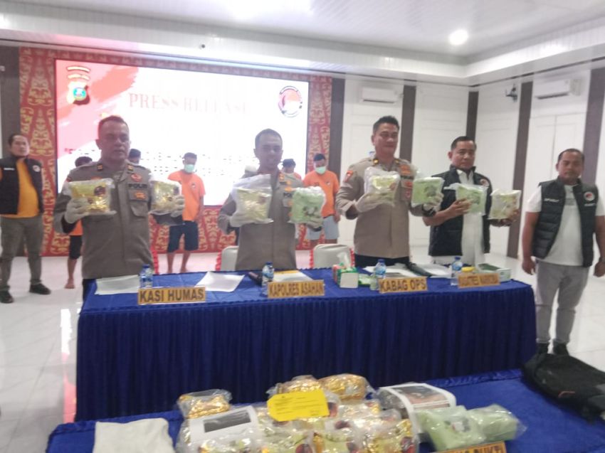 Satresnarkoba Polres Asahan Tangkap 6 Kurir Sabu, Sita 30 Kg Barang Bukti
