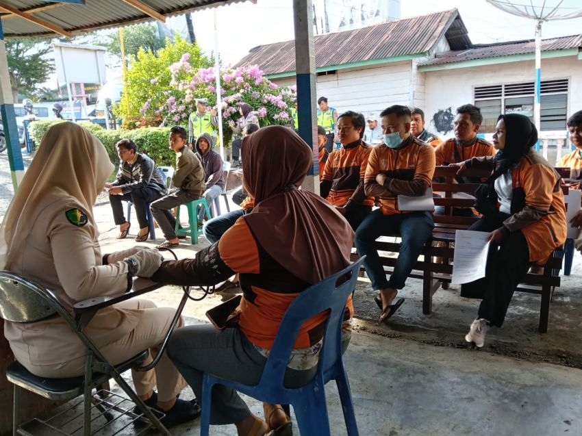 Hari Bhayangkara ke-79: Polres Madina Gelar Kesehatan Gratis Bagi Pengemudi Ojek Online