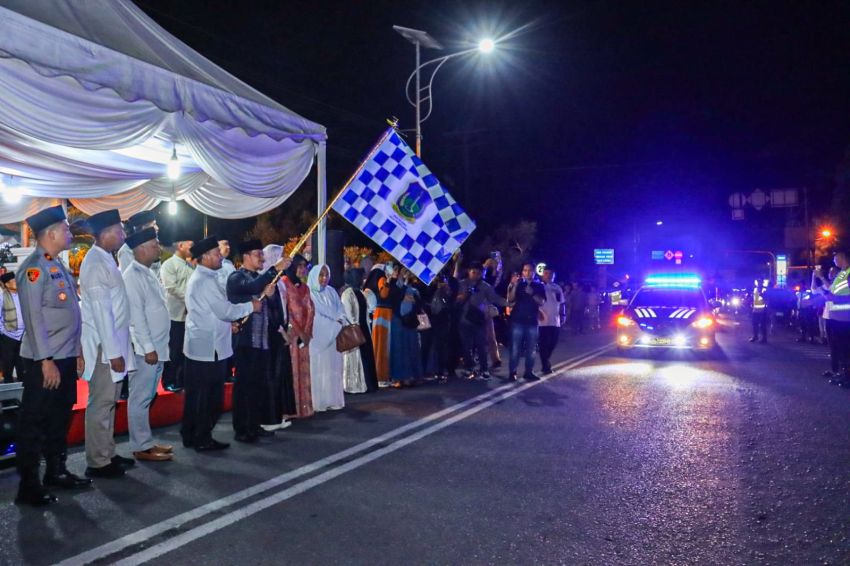 Wali Kota Tebingtinggi Lepas Pawai Takbir Keliling Sambut Idul Adha 1446 H