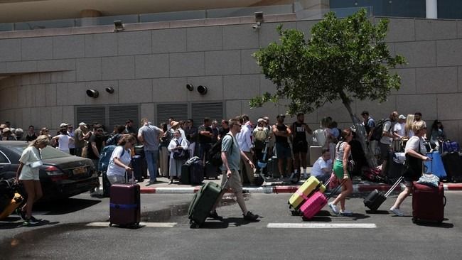 Situasi genting! WNI Mulai Dievakuasi dari Zona Perang Iran-Israel