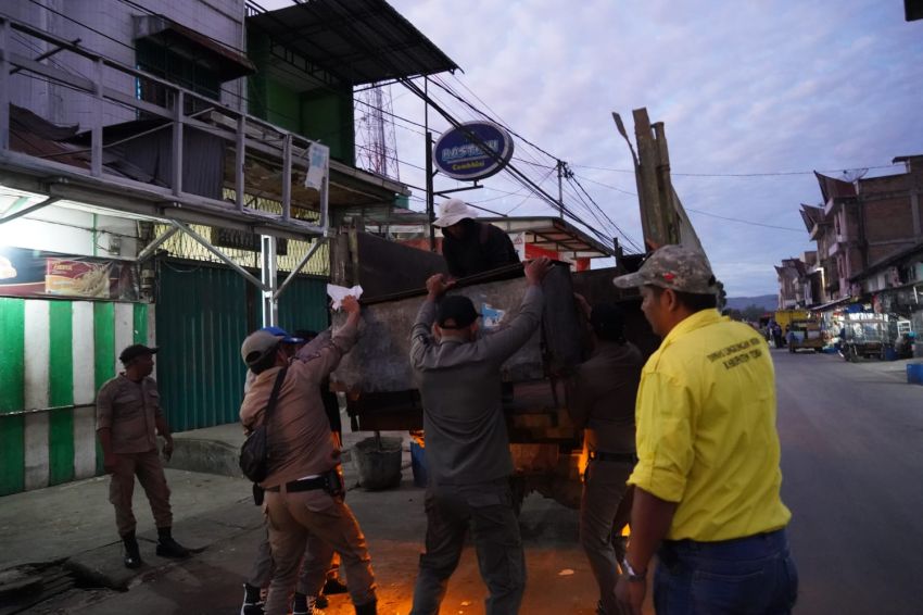 Penataan Kota Laguboti Terus Dilakukan, Pemerintah Tertibkan Pedagang dan Lalu Lintas