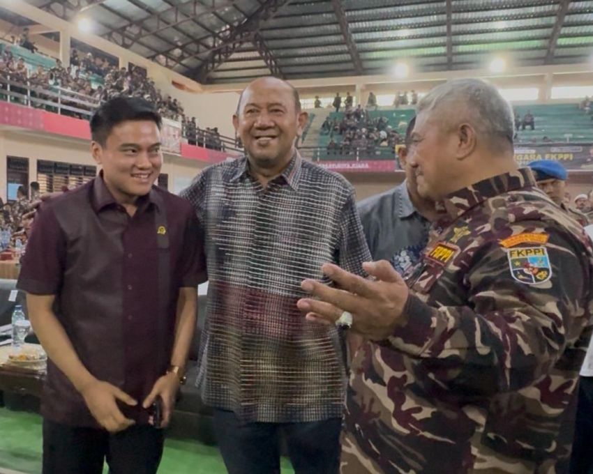 Tiga Tokoh Politisi Sumut Bertemu Bahas Suksesi Kepemimpinan Masa Depan di Kabupaten Langkat