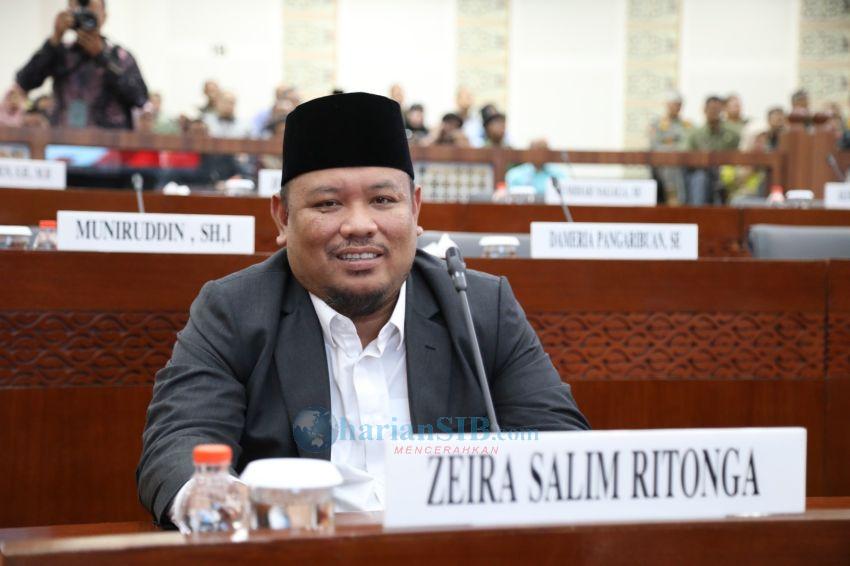 8 Bulan Dijabat Plt, Zeira Salim Ritonga : Segera Isi Kepsek SMA Negeri 3 Medan