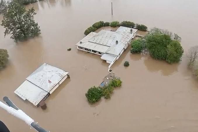 Banjir Bandang Terjang Texas, 43 Tewas, Puluhan Orang Hilang