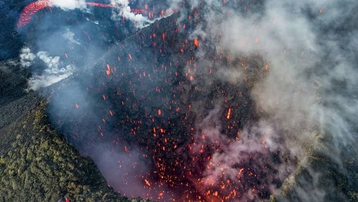 Usai Diguncang Gempa Besar, Kamchatka Rusia Dihantam Erupsi Gunung Api