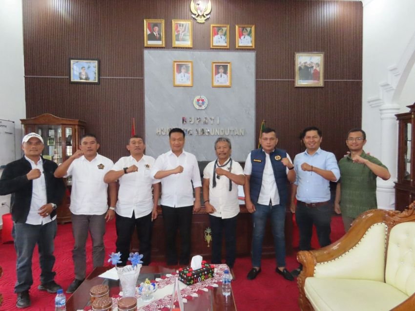 Bupati Oloan Sambut Baik Program UKW di Humbahas