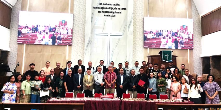 HKBP Gelar Seminar Lingkungan Hidup, Serukan Aksi Nyata Selamatkan Danau Toba dan Tanah Batak