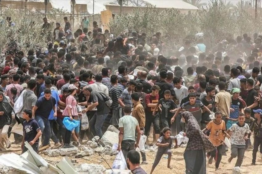 Serangan Brutal, Israel Tembaki Warga Gaza Saat Antre Bantuan, 30 Tewas Ratusan Terluka