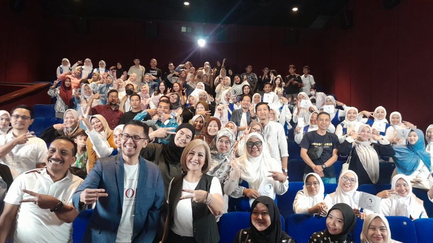 Ratusan Ibu-ibu dan Pejuang Garis Dua Saksikan Film "Lyora: Penantian Buah Hati" di Medan