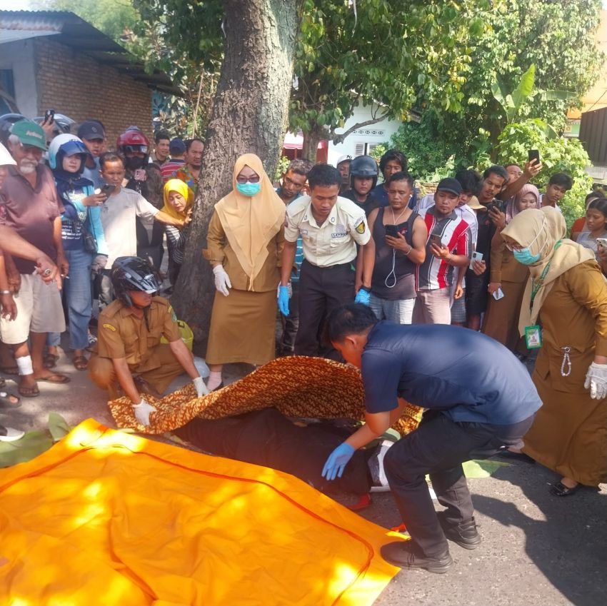 Seorang Pengendara Sepeda Motor Tewas Dilindas Dump Truk di Jalan Panglima Denai