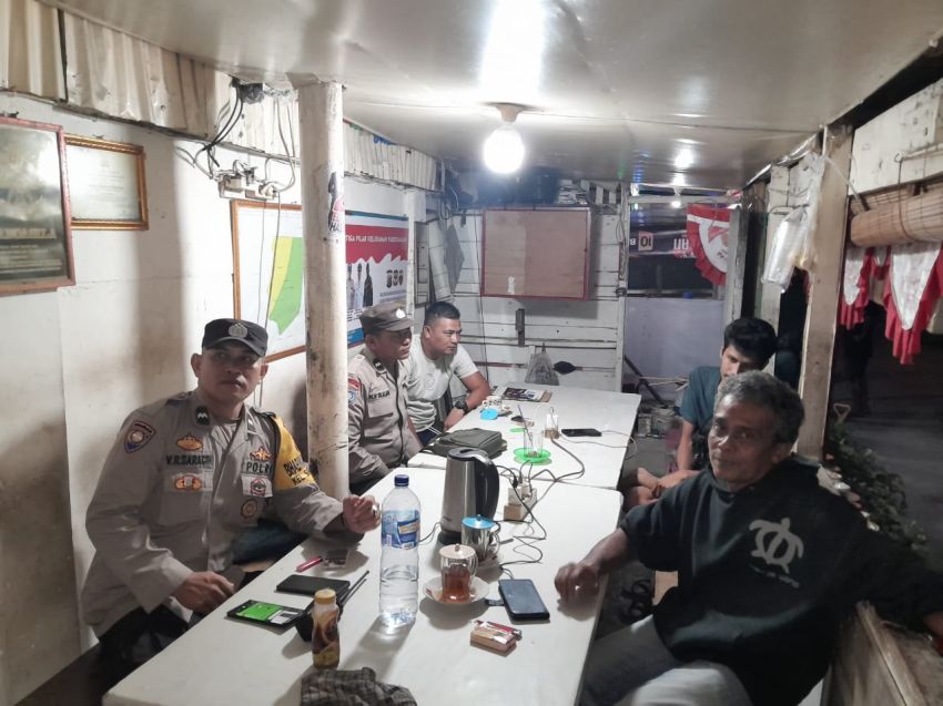 Cegah 3C dan Premanisme, Polsek Siantar Timur Gelar Saling di Pos Kamling