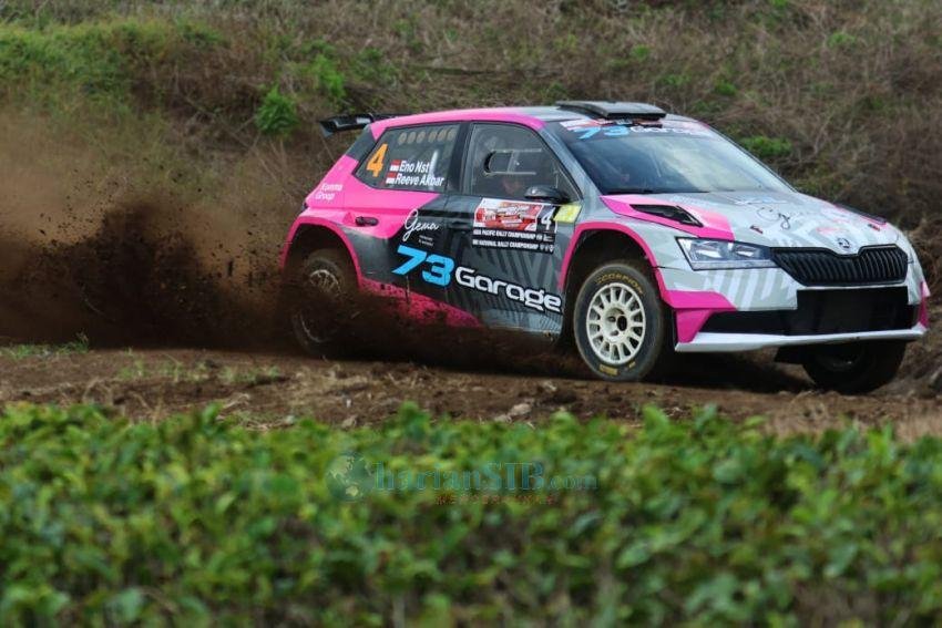 APRC dan Kejurnas Rally Putaran 3 Dimulai, Ryan Nirwan/Adi Indiarto Tercepat Hari Pertama
