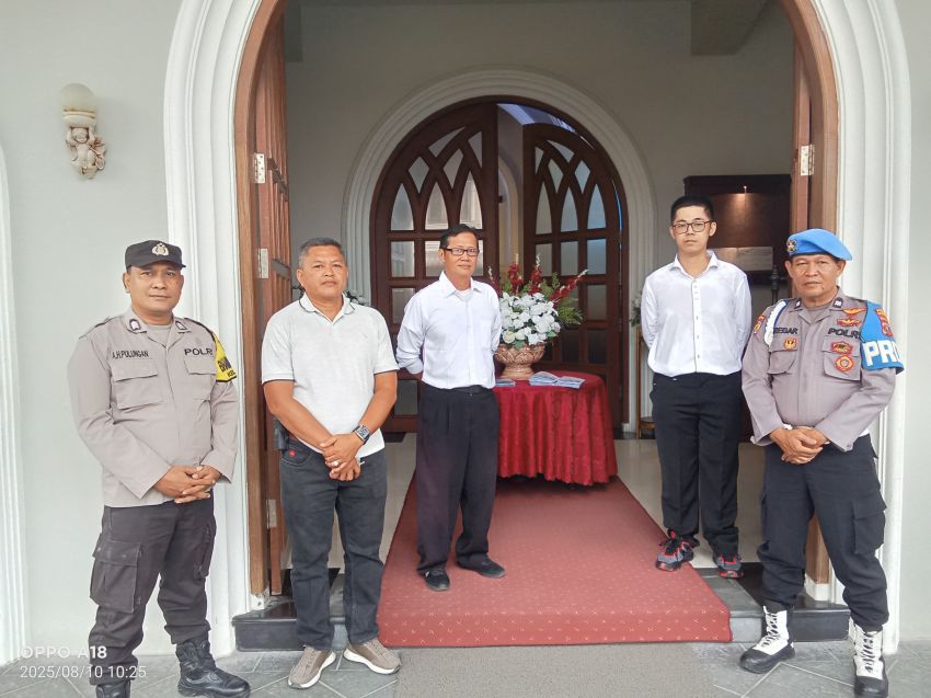 Polres Tanjungbalai Amankan Gereja Saat Beribadah