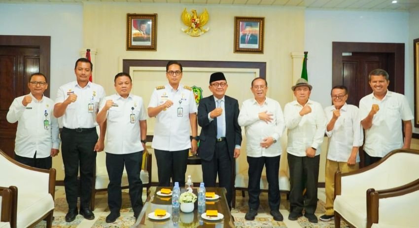 MPKW Sumut-NAD Beraudiensi dengan Wali Kota Medan untuk Kesuksesan HUT ke-55