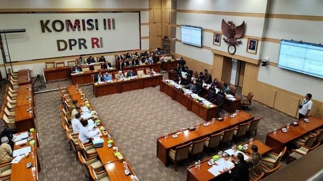 DPR: RUU KUHAP Beri Hak Advokat Ajukan Keberatan dalam Pemeriksaan